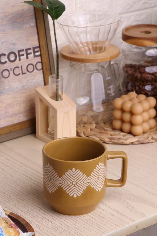 كوب بنقوش مميزة