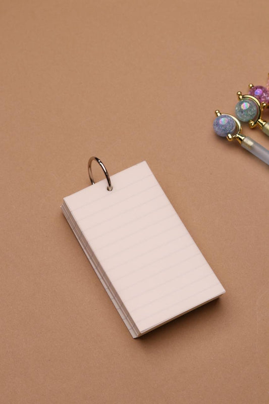 أوراق نوت شكل ميدالية